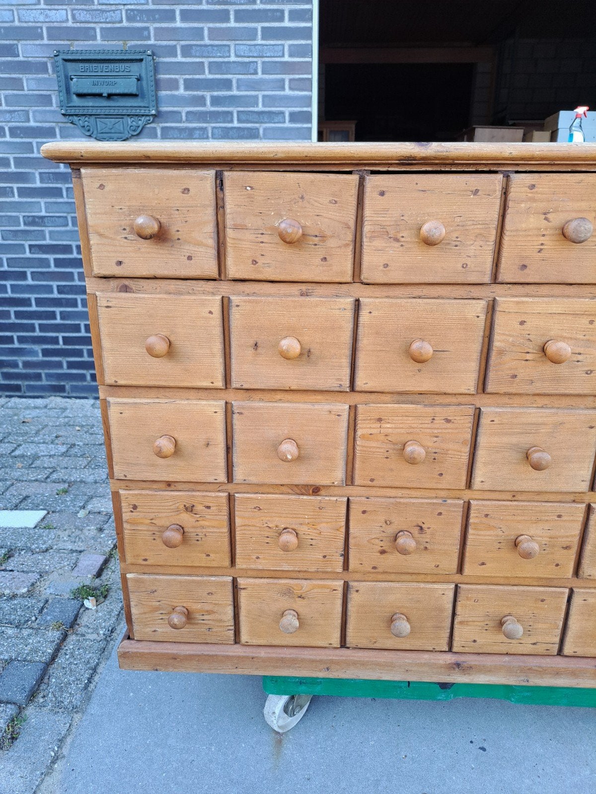 zeer oude grenen ladekast 35 lades, Ophalen, RoDeKo Volendam, R.kooij65@gmail.com, Gebruikt