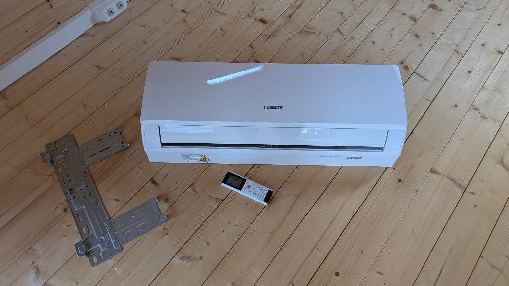 Tosot | Indoor unit | 2800W, Ophalen, Koelen en Ontvochtigen, 3 snelheden of meer, Zo goed als nieuw