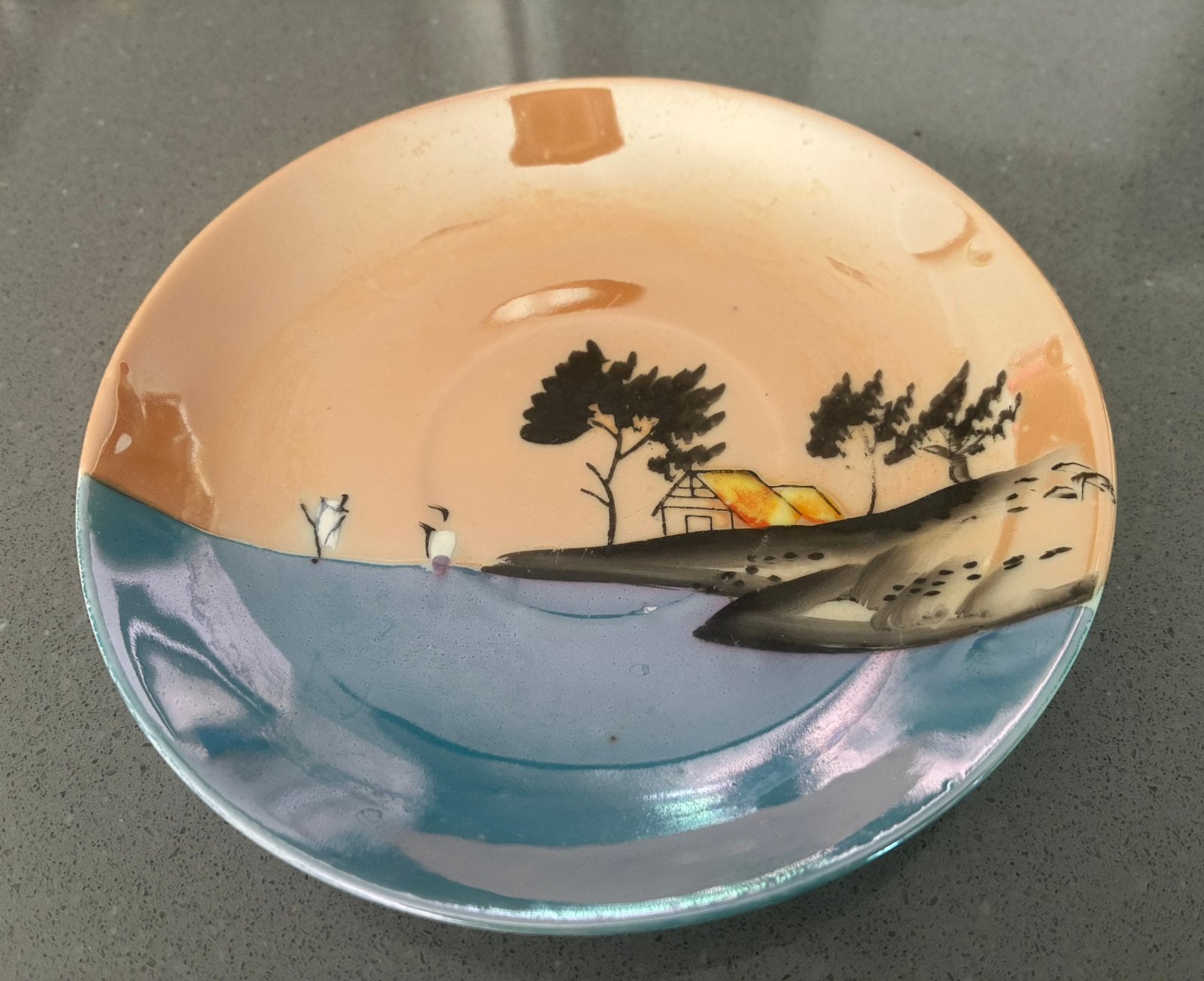 Oud Japans schoteltje met kleurrijke afbeelding, Ophalen of Verzenden