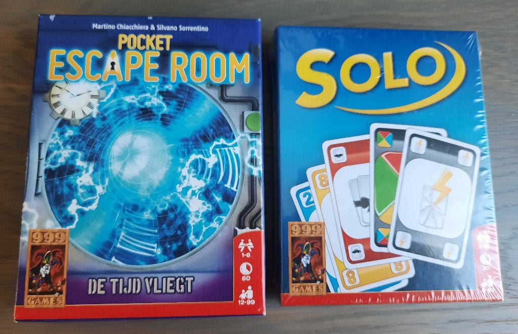 2 kaartspellen 999, Hobby en Vrije tijd, Gezelschapsspellen | Kaartspellen, Vijf spelers of meer, Ophalen of Verzenden, Zo goed als nieuw