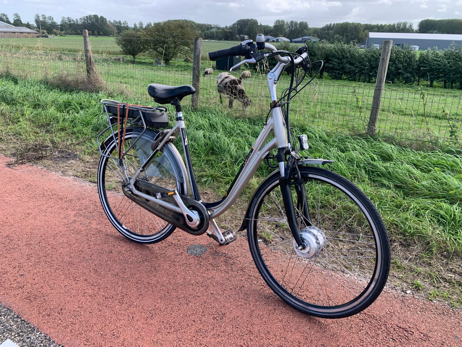 Sparta E-Motion C3 elektrische fiets - 8 versnellingen, Ophalen, Sparta, Gebruikt, 50 km per accu of meer