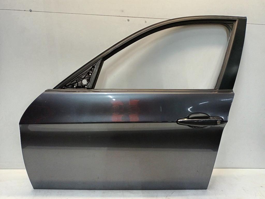 Portier links voor BMW 3 serie, Onderdelen@venauto.nl, Van der Ven Autorecycling B.V., Gebruikt, Ettenseweg 76, 4706 PB Roosendaal, The Netherlands