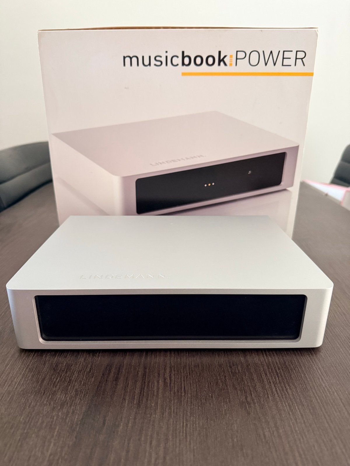 Lindemann Musicbook Power 1000 eindversterker, Audio, Tv en Foto, Overige merken, Ophalen of Verzenden, Zo goed als nieuw, 120 watt of meer
