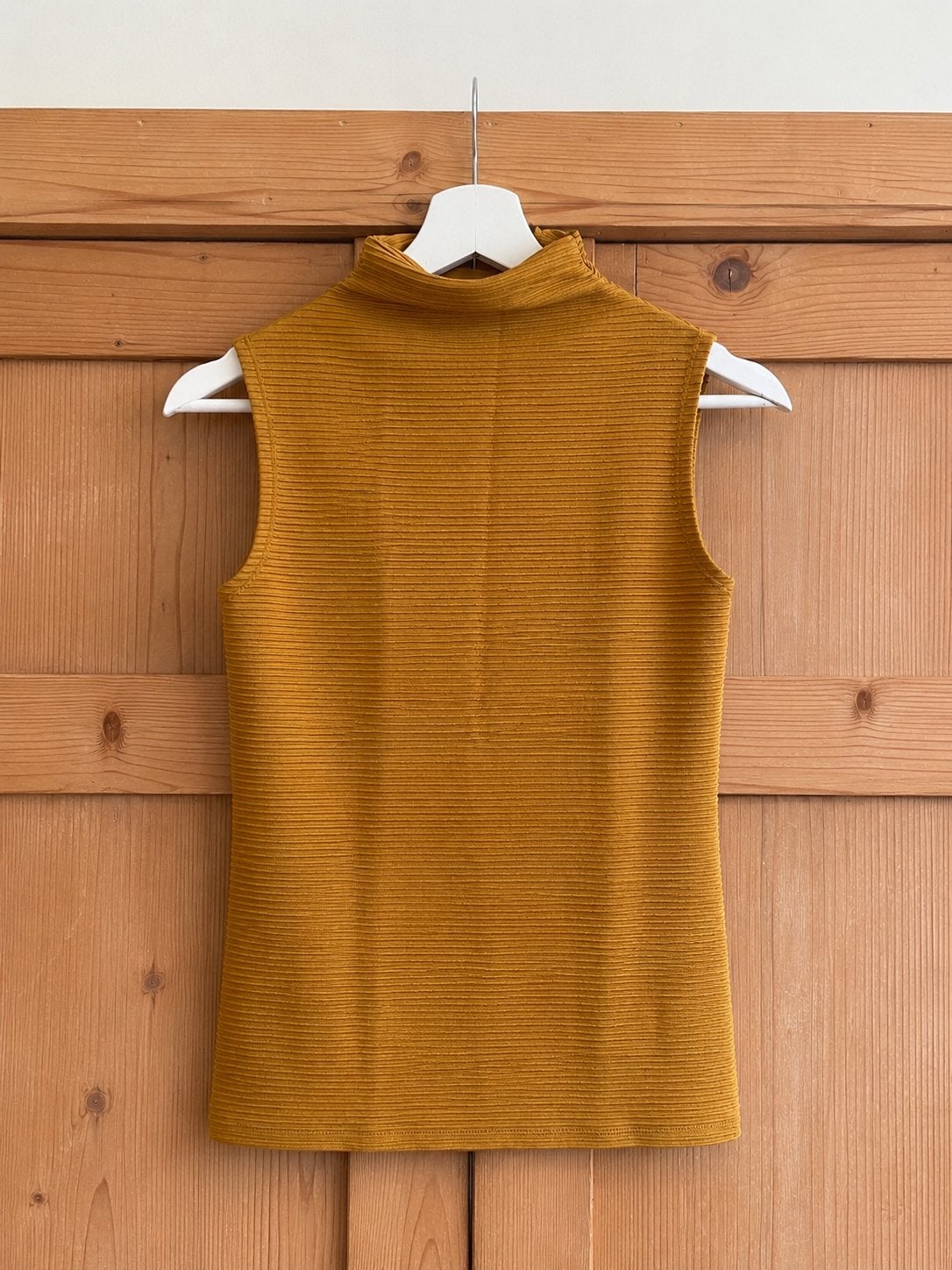 Top van Sissy Boy valt als maat S (is XS)., Kleding | Dames, Tops, Verzenden, Zo goed als nieuw, Maat 36 (S), Zonder mouw