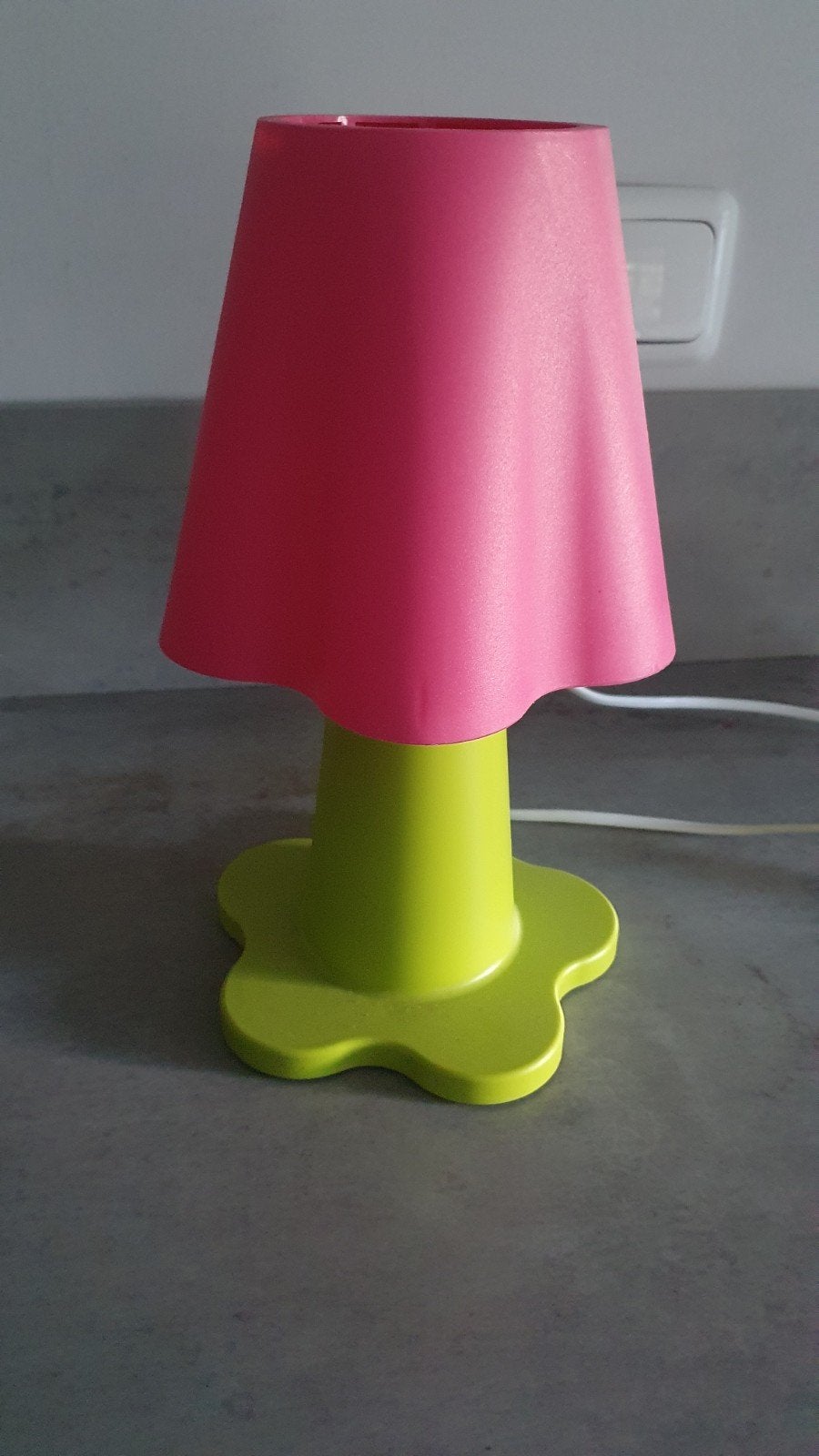 IKEA retro bloem tafellampje - Zo goed als nieuw, Vintage, Meerkleurig, Ophalen of Verzenden, IKEA