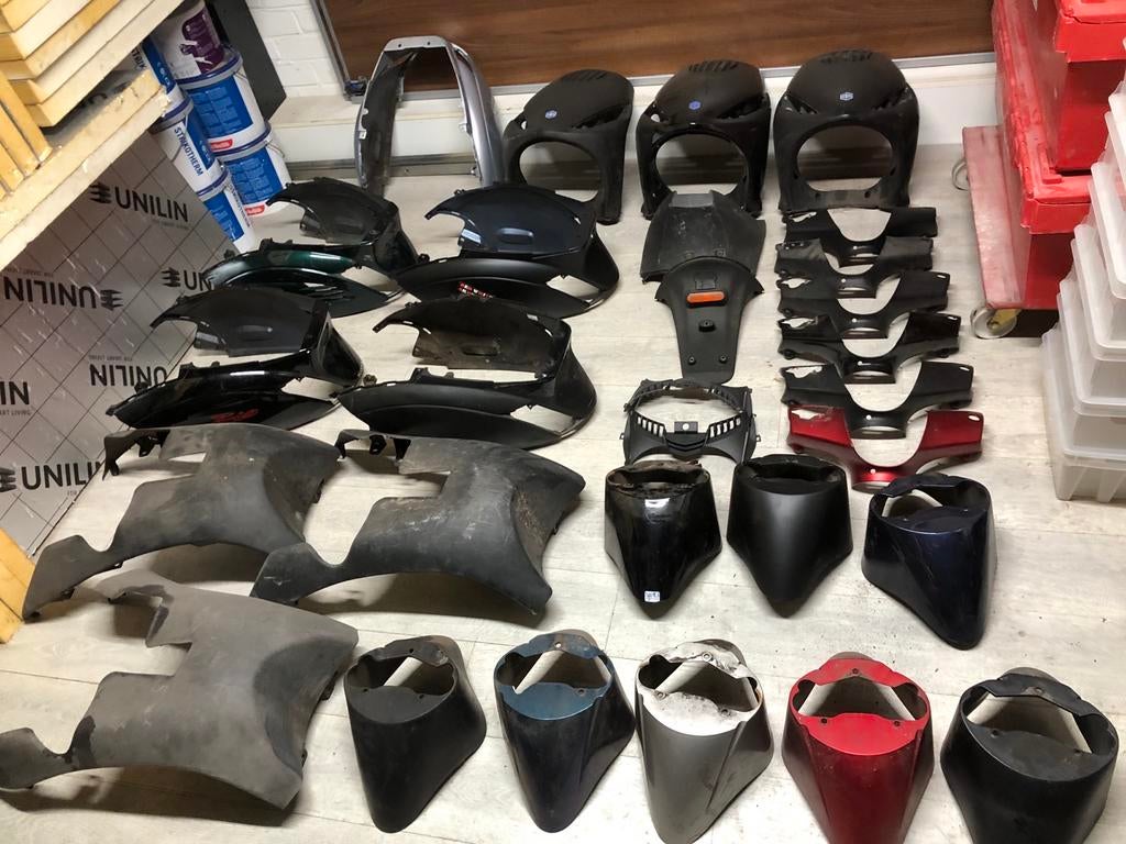 Diverse kappen Piaggio Zip 2000 - Voorkap, achterkap, etc., Ophalen of Verzenden, Gebruikt, Kap, Piaggio