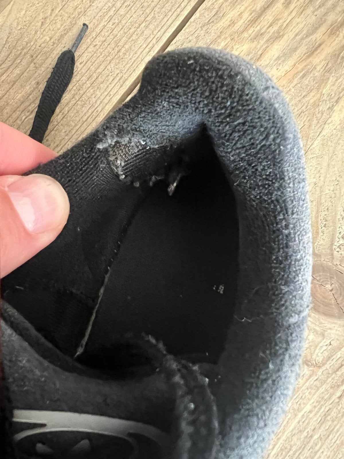 Gebruikte Adidas Campus schoenen - Maat 37,5, Kleding | Dames, Schoenen, Ophalen of Verzenden, Gedragen, Zwart, Sneakers of Gympen