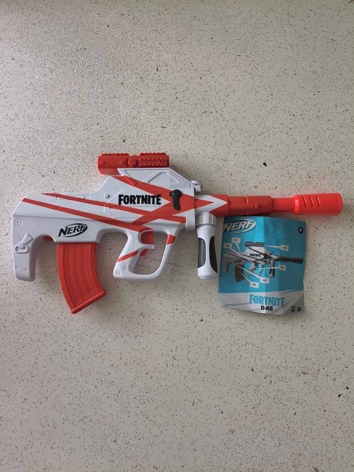 Nerf Fortnite B-AR gemotoriseerde blaster, Ophalen of Verzenden, Zo goed als nieuw