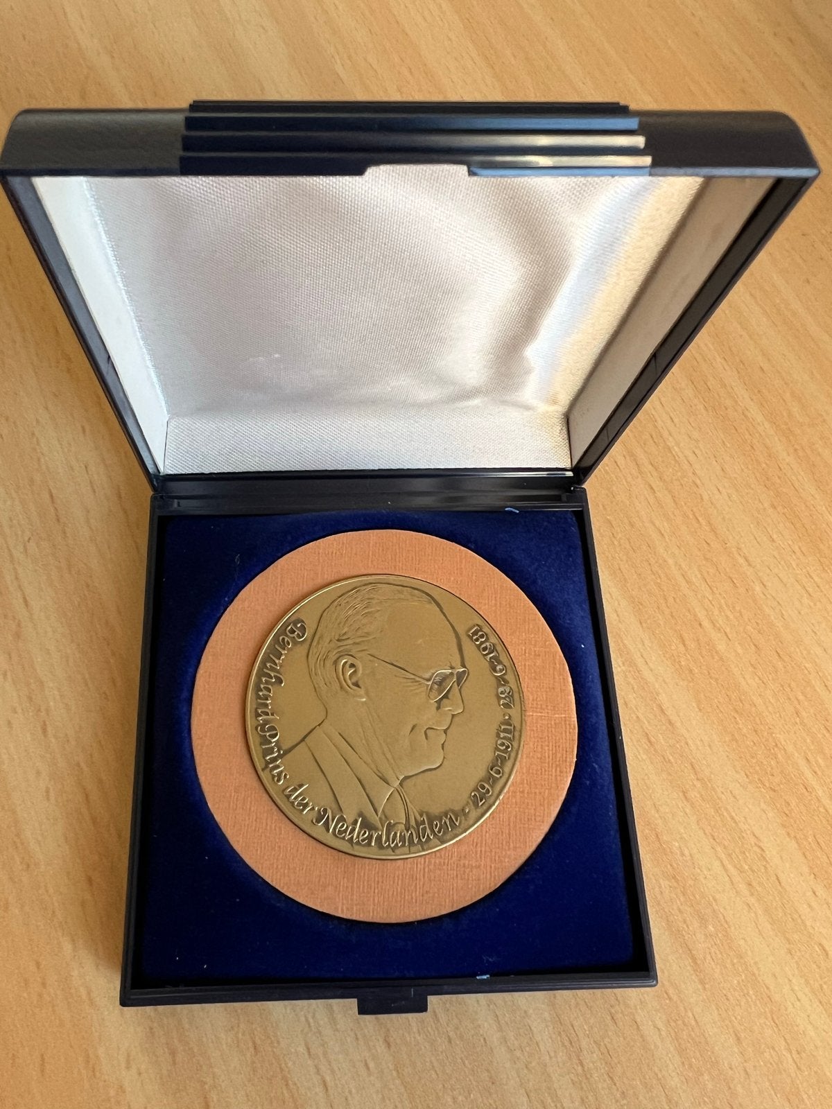 Prins Bernhard Penning - Oranje in de Twintigste Eeuw, Postzegels en Munten, Ophalen of Verzenden, Brons, Nederland
