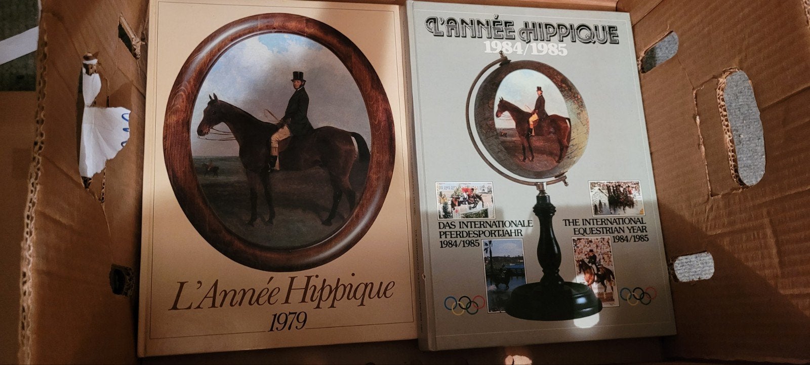 L'Année Hippique - Internationale paardensportjaarboeken, Boeken, Ophalen, Gelezen, Overige sporten