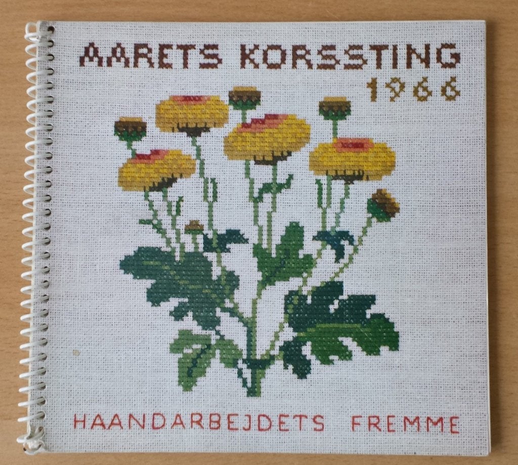 Aarets Korssting 1966 - G.Bengtsson - Haandarbejdets Fremme, Patroon, Gebruikt, Haandarbejdets Fremme, Ophalen of Verzenden