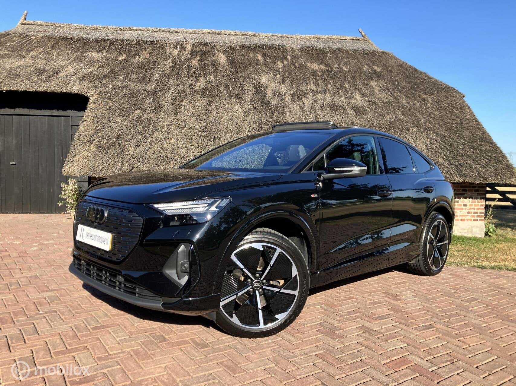 Audi Q4 Sportback e-tro 45 quattro S-Line Compet. LED/Pano, Auto's, Gebruikt, Zwart, 82 kWh, 2135 kg