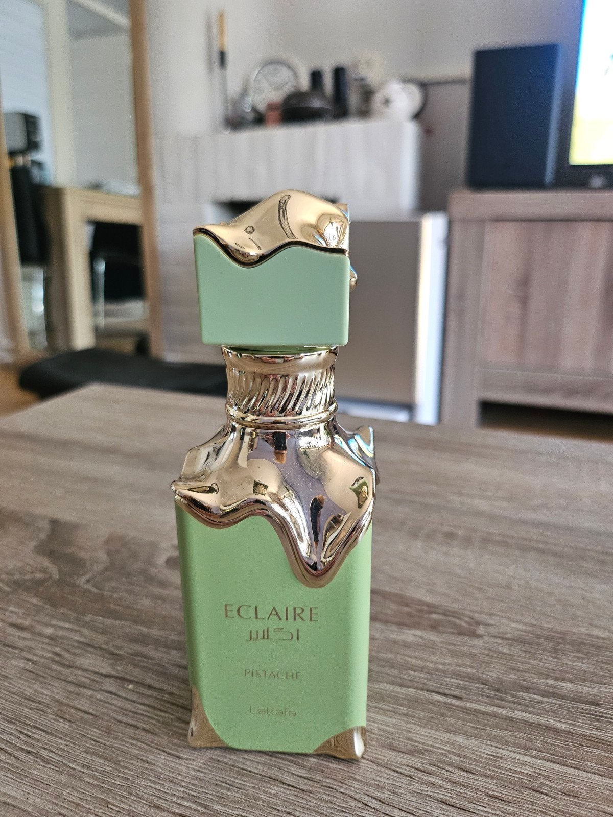 Lattafa Éclaire Pistache 100ml, Sieraden, Tassen en Uiterlijk, Uiterlijk | Parfum, Ophalen of Verzenden, Nieuw