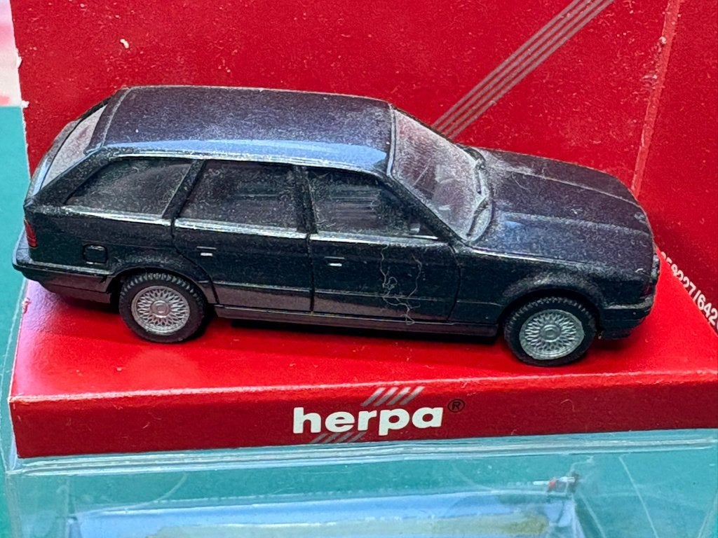 Herpa BMW 525 i IMG6771/2, Hobby en Vrije tijd, Modelauto's | 1:87, Ophalen of Verzenden, Zo goed als nieuw, Auto, Herpa