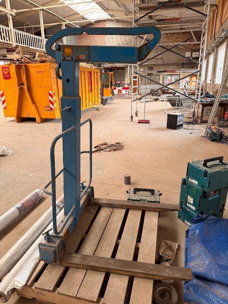Pallethaak 2000KG Draagkracht, Ophalen, Gebruikt