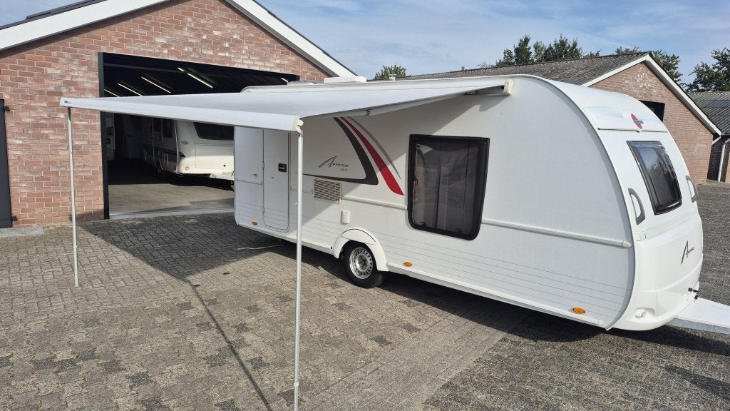 Bürstner Averso 470 TS. Queensbed, Mover., Bedrijf, Treinzit, Reservewiel, Bürstner