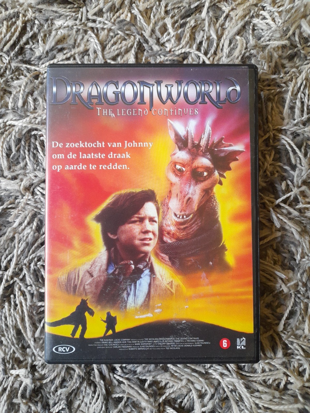 dvd dragon world, Vanaf 6 jaar, Ophalen of Verzenden, Gebruikt, Nederlands