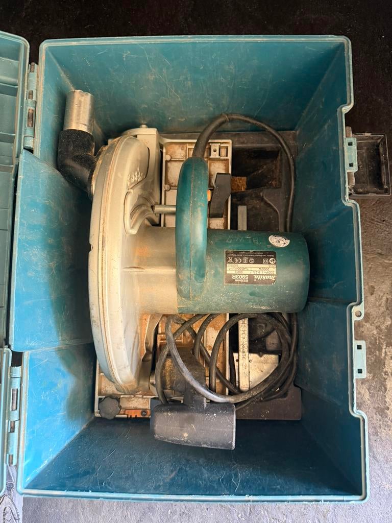 Makita 5900BR Cirkelzaag – In Topstaat – €150,-, Ophalen, Cirkelzaag, 70 mm of meer, Zo goed als nieuw