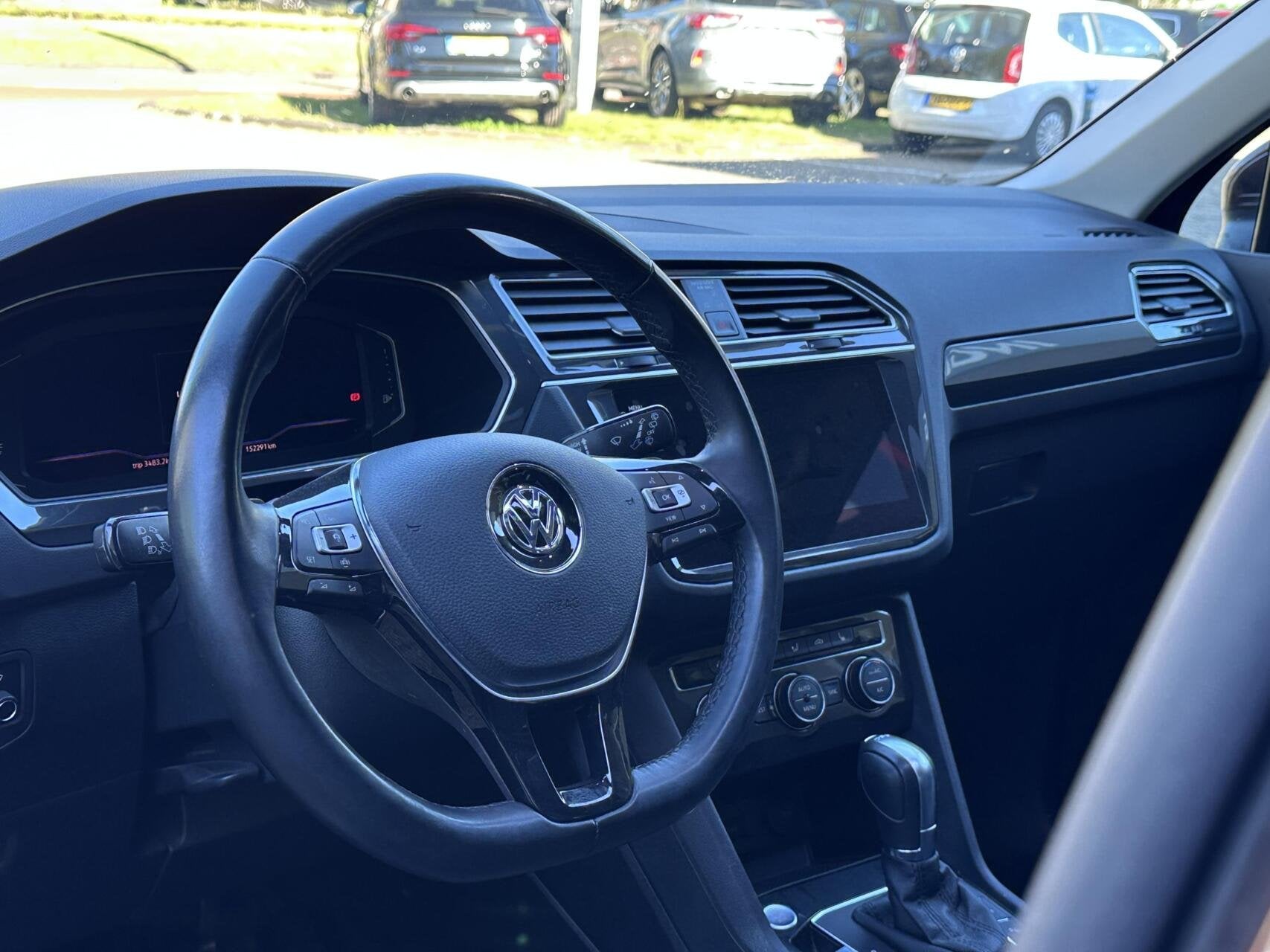 Volkswagen Tiguan 1.5 TSI ACT Highline Led, Pano, 360 Camera, 15 km/l, Euro 6, Bedrijf, SUV of Terreinwagen