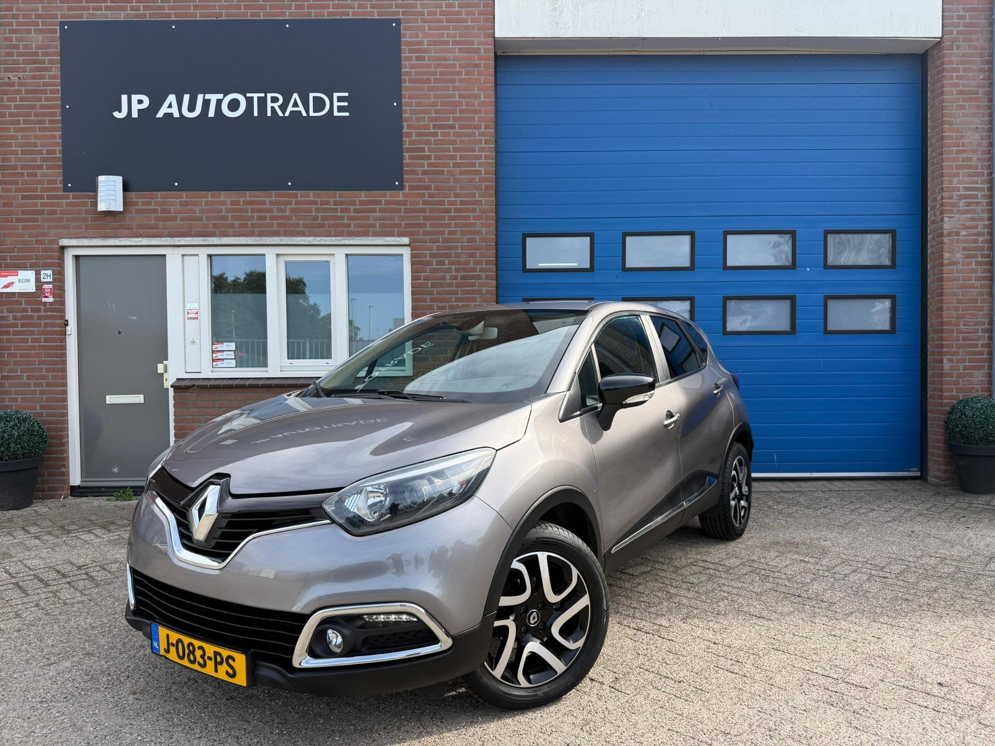 Renault Captur 0.9 TCe Dynamique Nav | Cruise | Clima, Voorwielaandrijving, 898 cc, Stof, Gebruikt