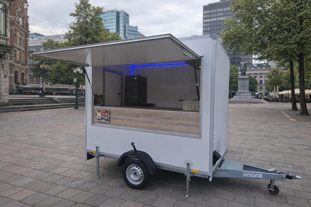 Nieuwe Verkoopwagen - Volledig Ingericht Direct starten !!!, Ophalen of Verzenden