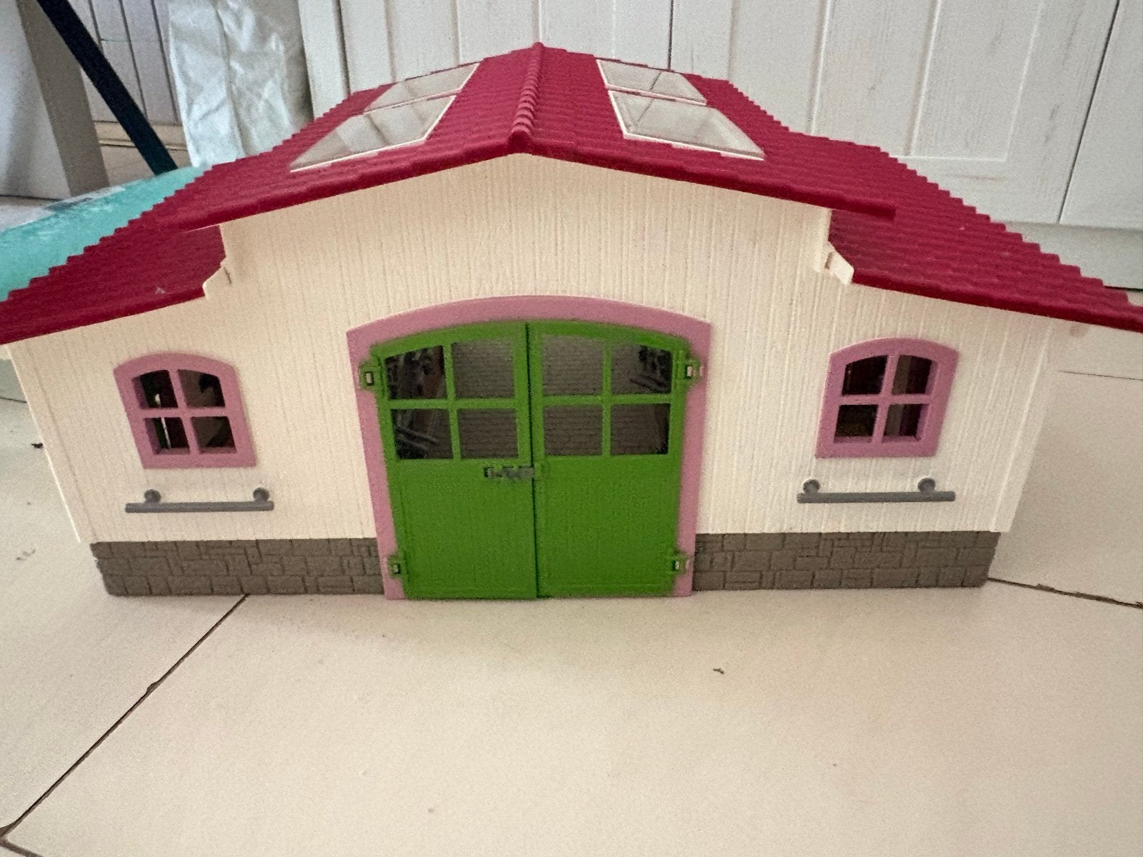 Schleich manege met hekjes en stal, Ophalen of Verzenden, Gebruikt, Meisje