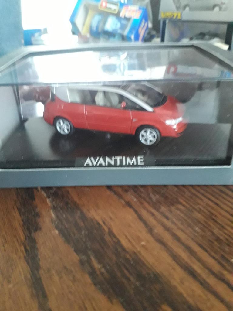Renault Avantime 1/43 Rood Norev, Hobby en Vrije tijd, Modelauto's | 1:43, Ophalen of Verzenden, Auto, Norev