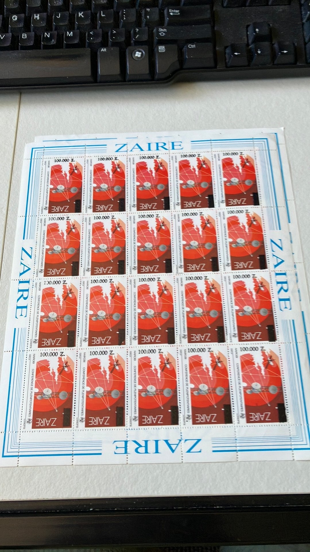Zaire sw 1058 2  vellen postfris, Ophalen of Verzenden, Nederland