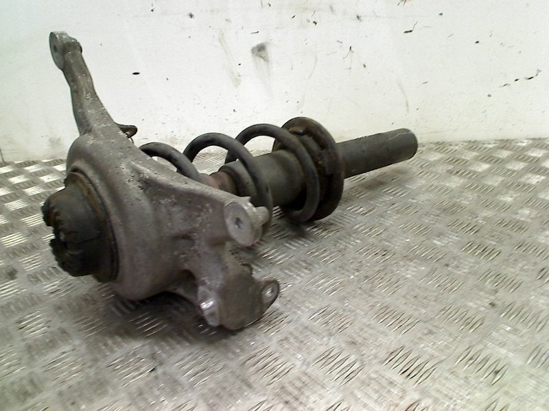 Veerpoot Links Voor Audi A4 Avant Quattro (B8) 2008, Gebruikt, Auto-Union-Straße  1, Ingolstadt 85057, , Duitsland, Info@audi.de