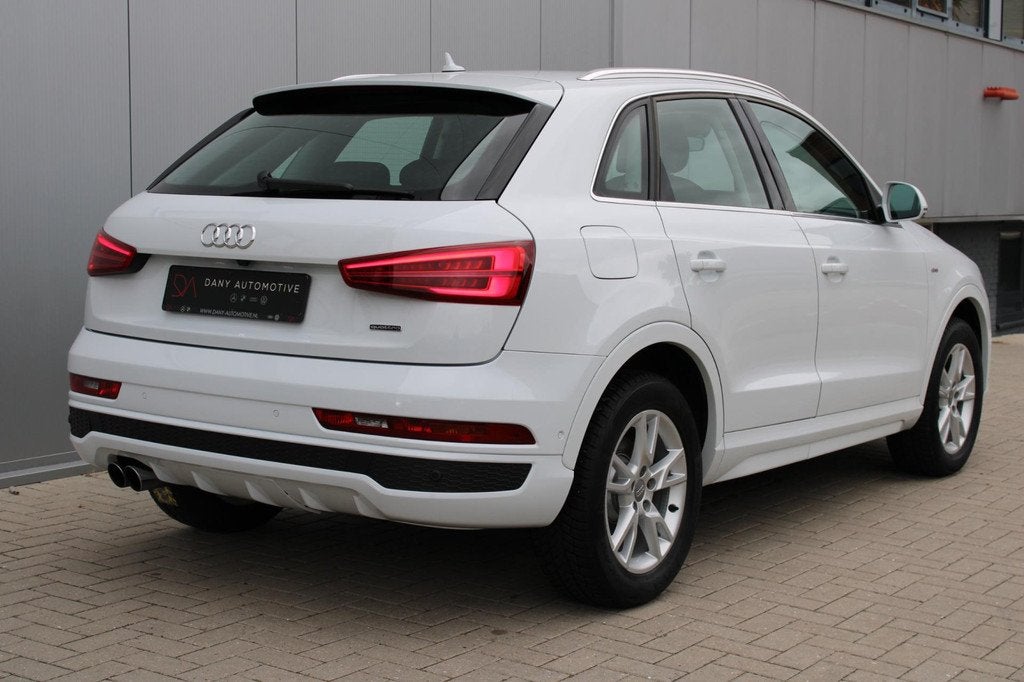 Audi Q3 2.0 TFSI quattro Design Pro Line Plus 1 Jaar Garanti, Automaat, Gebruikt, 4 cilinders, Wit