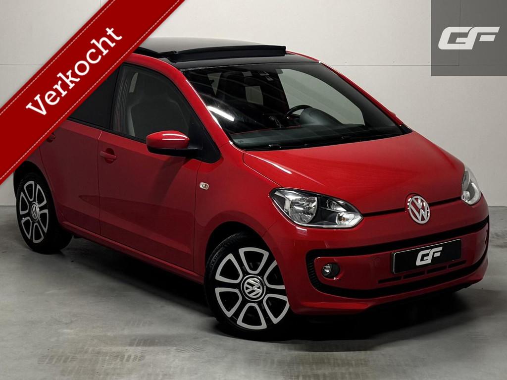 Volkswagen Up! 1.0 high up! Pano Fender Cruise Navi PDC NAP, Auto's, Voorwielaandrijving, Euro 5, Gebruikt, Leder en Stof