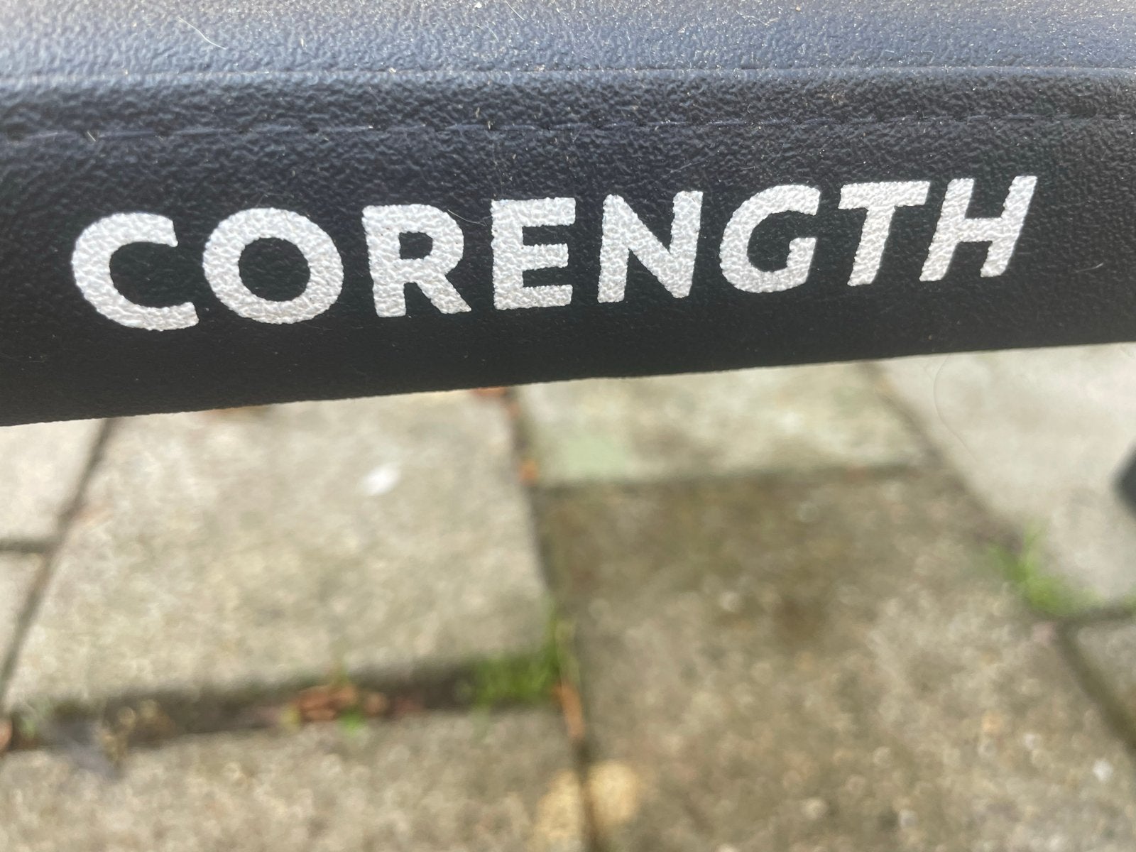 Corength Fitnessbank met Halterstang en Gewichten, Ophalen, Zo goed als nieuw, Armen, Fitnessbank