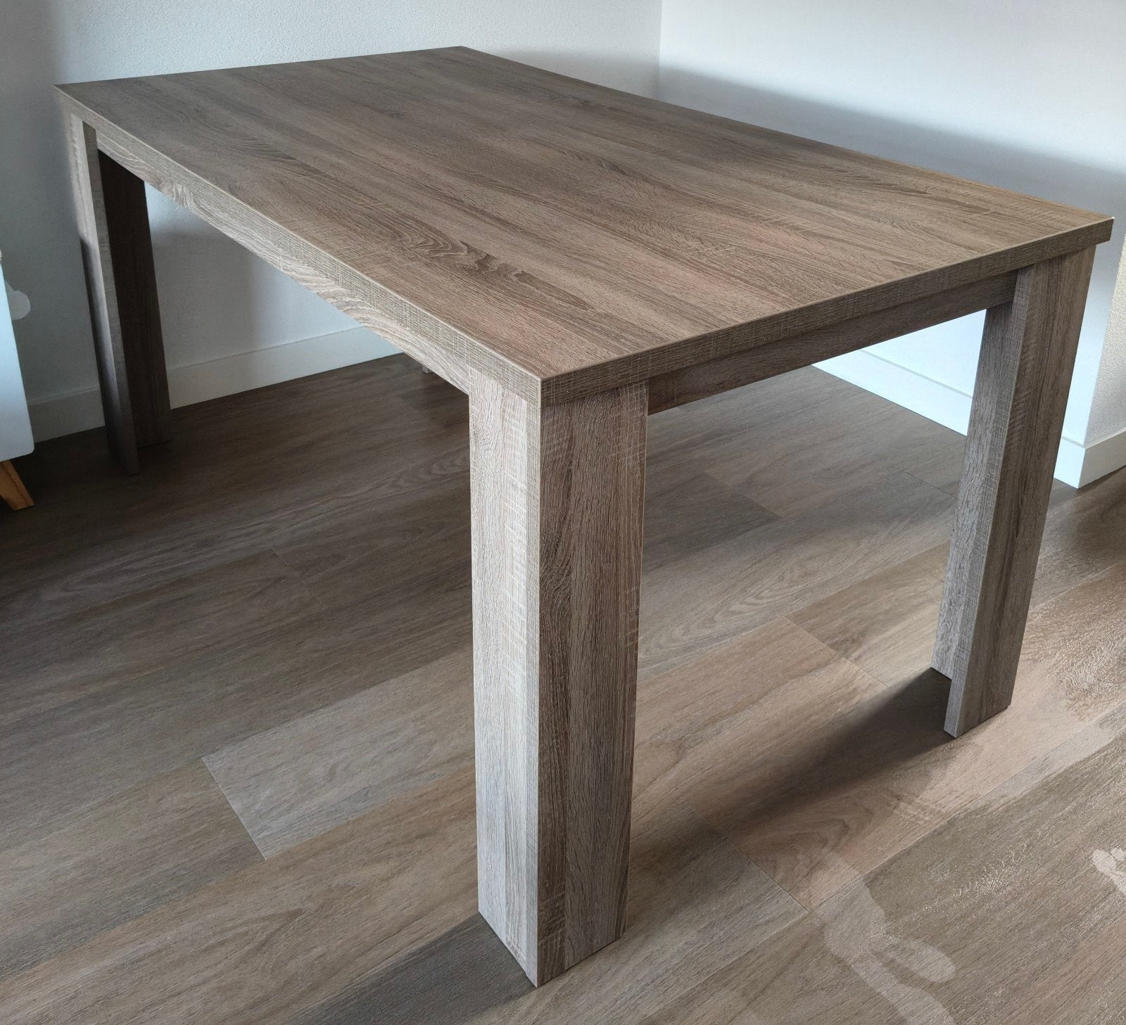 Moderne eettafel in houtlook - uitschuifbaar, Huis en Inrichting, Tafels | Eettafels, Ophalen, 50 tot 100 cm, Zo goed als nieuw