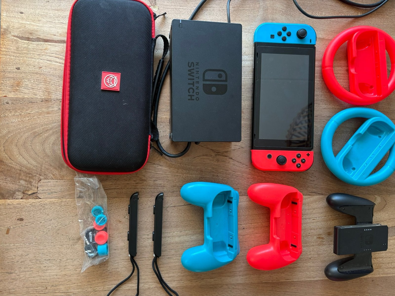 Nintendo switch, Spelcomputers en Games, Spelcomputers | Nintendo Switch, Ophalen, Zo goed als nieuw, Met 2 controllers, Switch Original