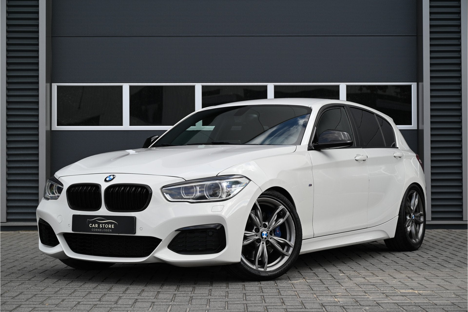 BMW 1-serie M140i / HANDGESCHAKELD / M-PERFORMANCE LSD / HPF, Achterwielaandrijving, Gebruikt, Euro 6, Leder