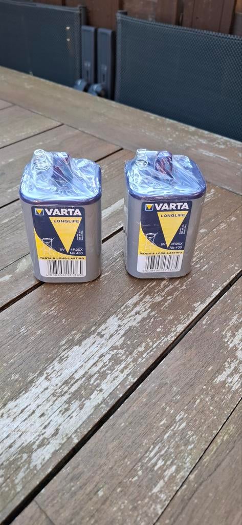 2x Nieuwe Varta Longlife 6V Batterij - Type 4R25X No 430, Ophalen of Verzenden, Nieuw