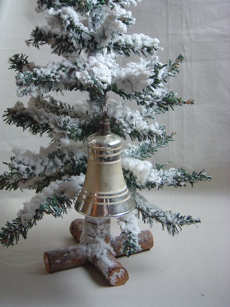 Oude zilveren klok met klepeltje kerstbal, Diversen, Ophalen of Verzenden, Gebruikt