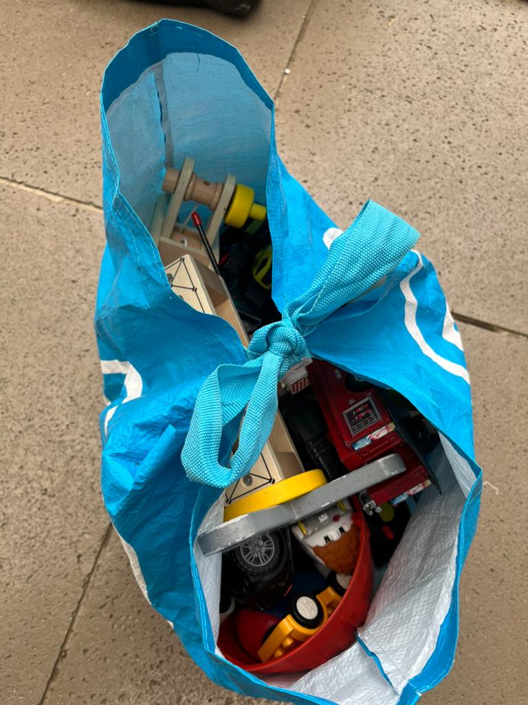 Shopper vol auto’s, Ophalen, Jongetje of Meisje, Zo goed als nieuw, Zwem-accessoire