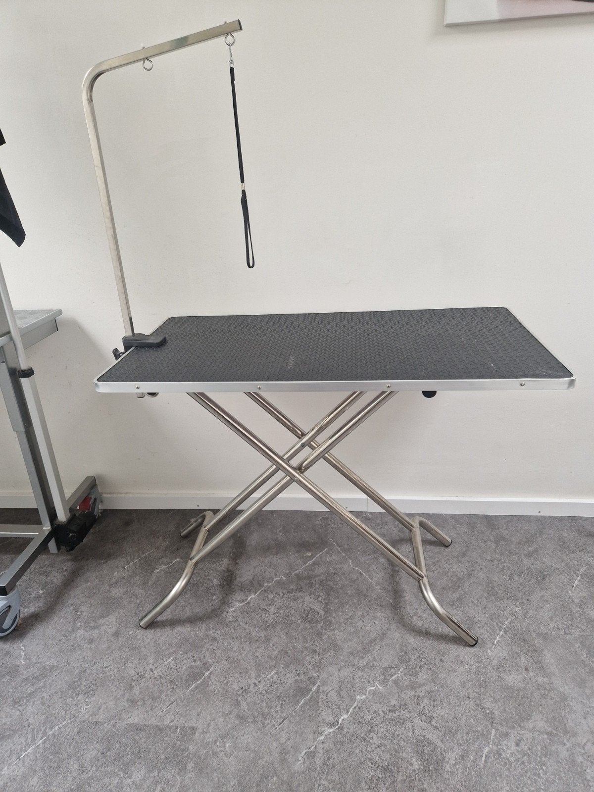 Trimtafel 3 standen, Ophalen, Zo goed als nieuw