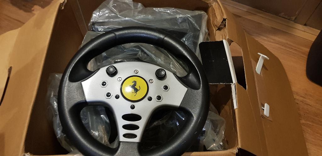 Stuur ferrari computer, Spelcomputers en Games, Ophalen, Zo goed als nieuw, Stuurtje of Sportattribuut