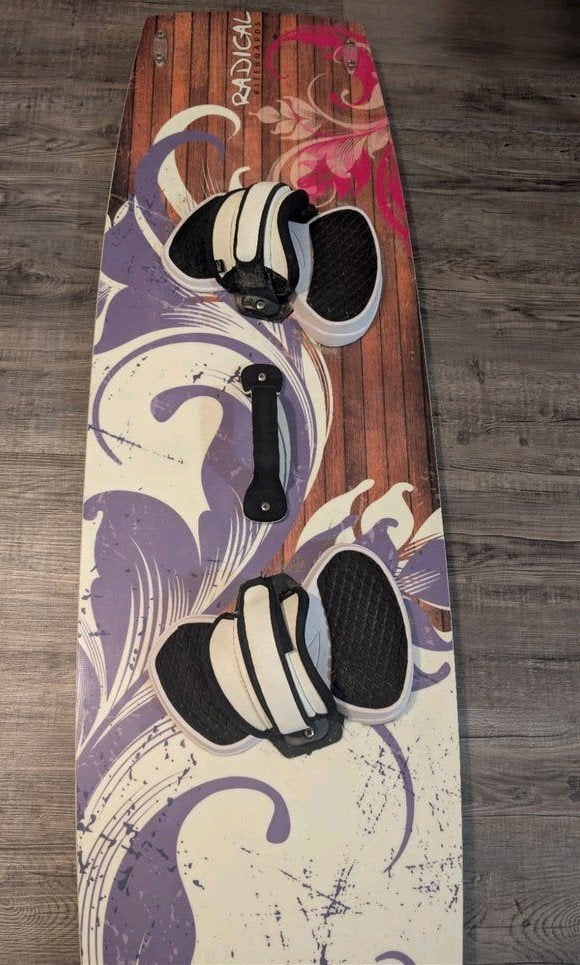 Radical Kiteboards Twintip Kiteboard, Ophalen, Twintip, Kiteboard, Zo goed als nieuw