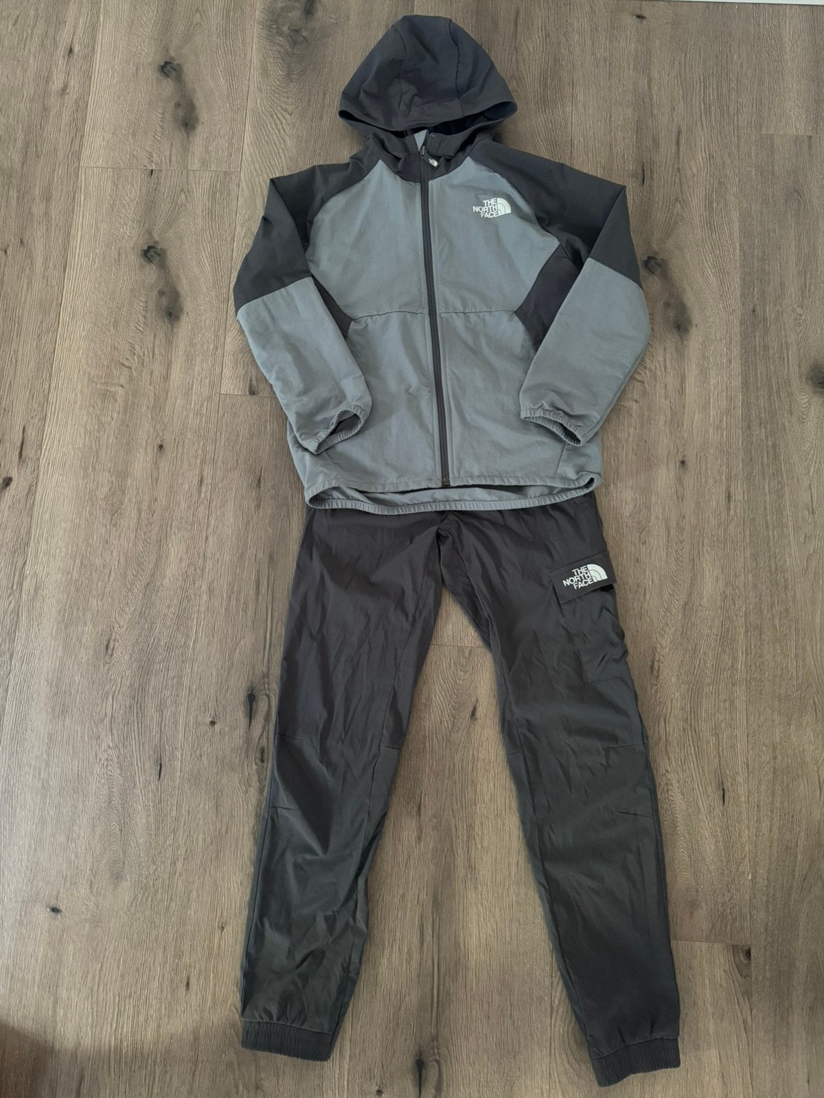 The north face trainingspak, Ophalen of Verzenden, Zo goed als nieuw