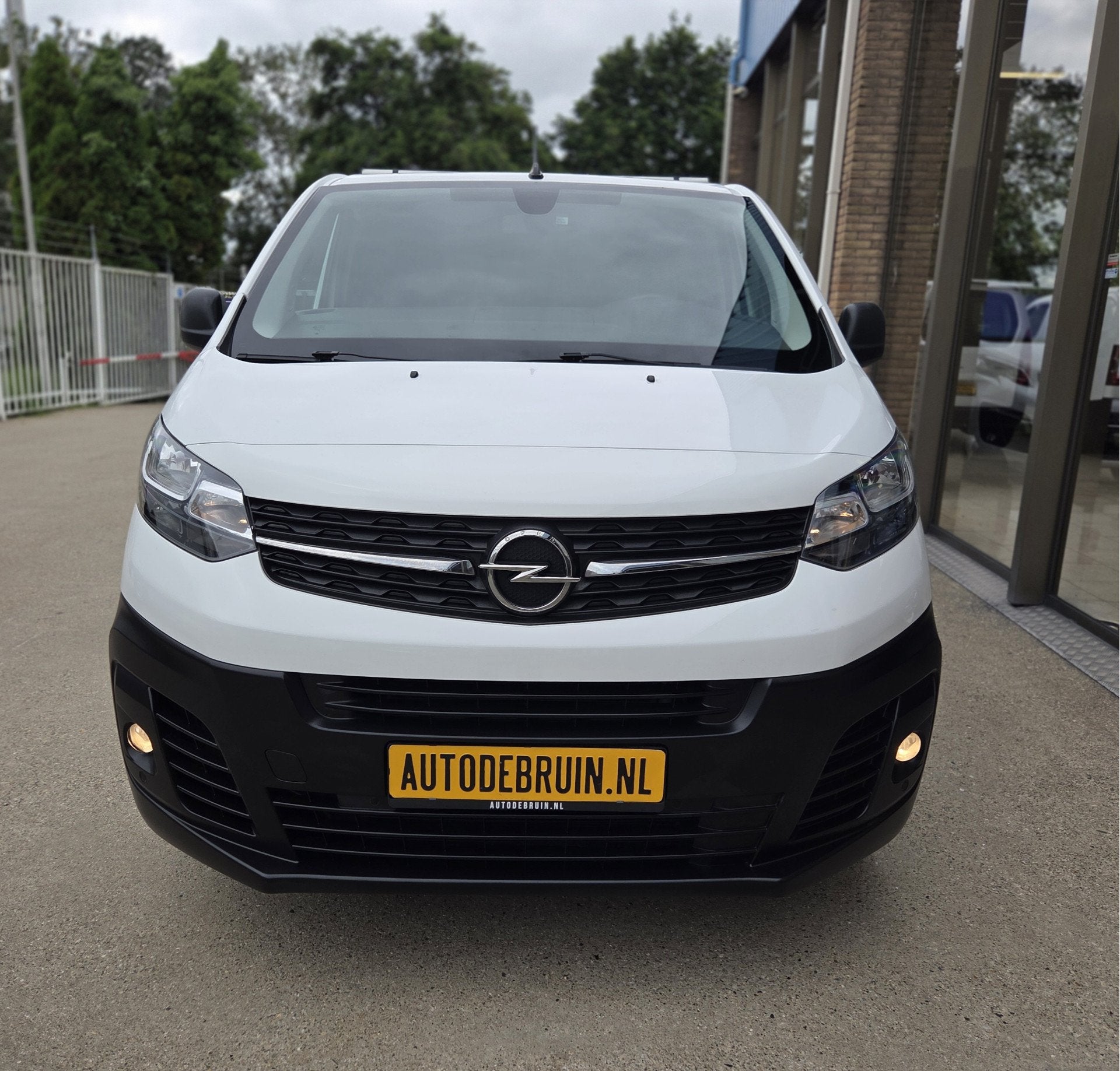Opel Vivaro 2.0 CDTI Autm. L3 E.C.C. Airco - Cruise control, Auto's, Bestelauto's, Stof, Gebruikt, 4 cilinders, 2500 kg