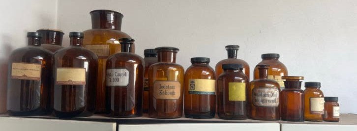 Antieke Apothekersflessen - Diverse Maten en Etiketten, Ophalen of Verzenden