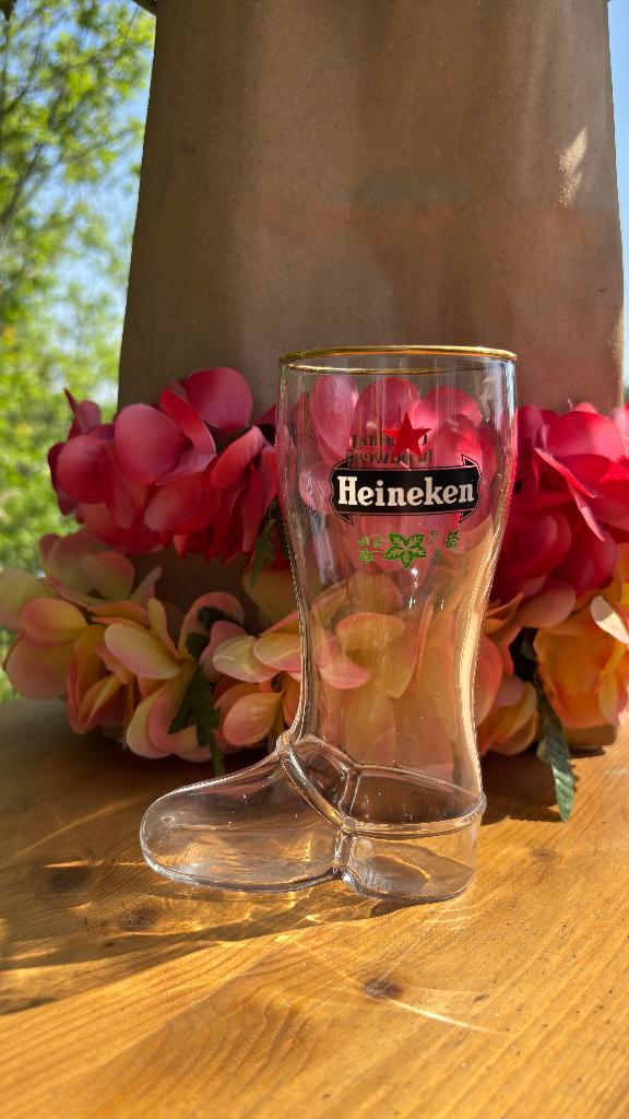 Bierglas - laars - Heineken - 18 april 1975 Zoeterwoude, Verzamelen, Biermerken, Ophalen of Verzenden, Zo goed als nieuw, Glas of Glazen