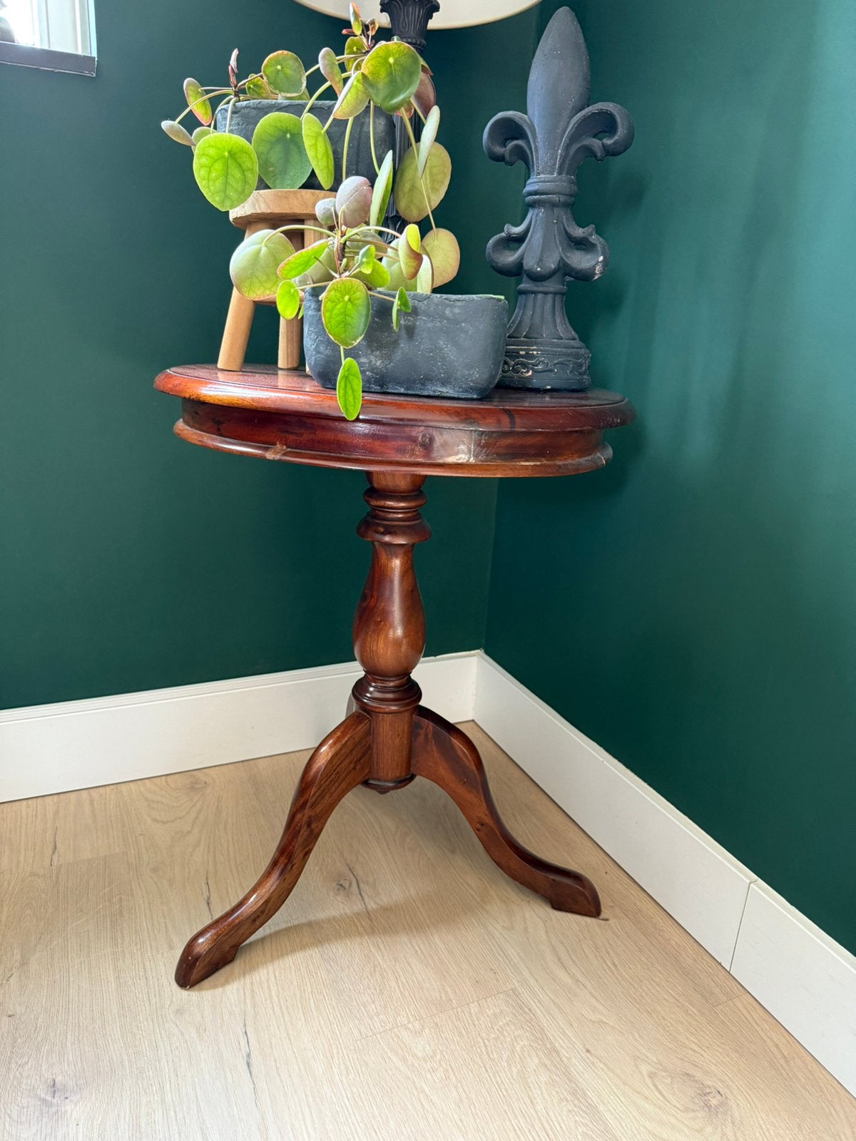 Wijntafel (bijzettafel), Ophalen, Minder dan 55 cm, Rond, Zo goed als nieuw