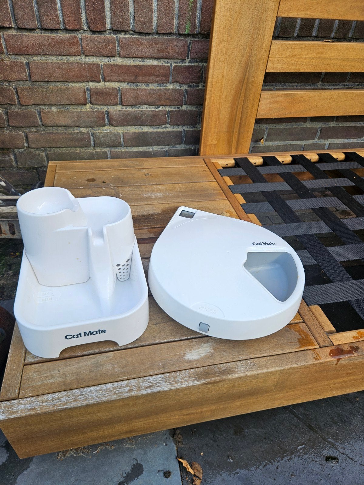 drink en voerbak kat, Dieren en Toebehoren, Ophalen of Verzenden, Automatisch, Zo goed als nieuw