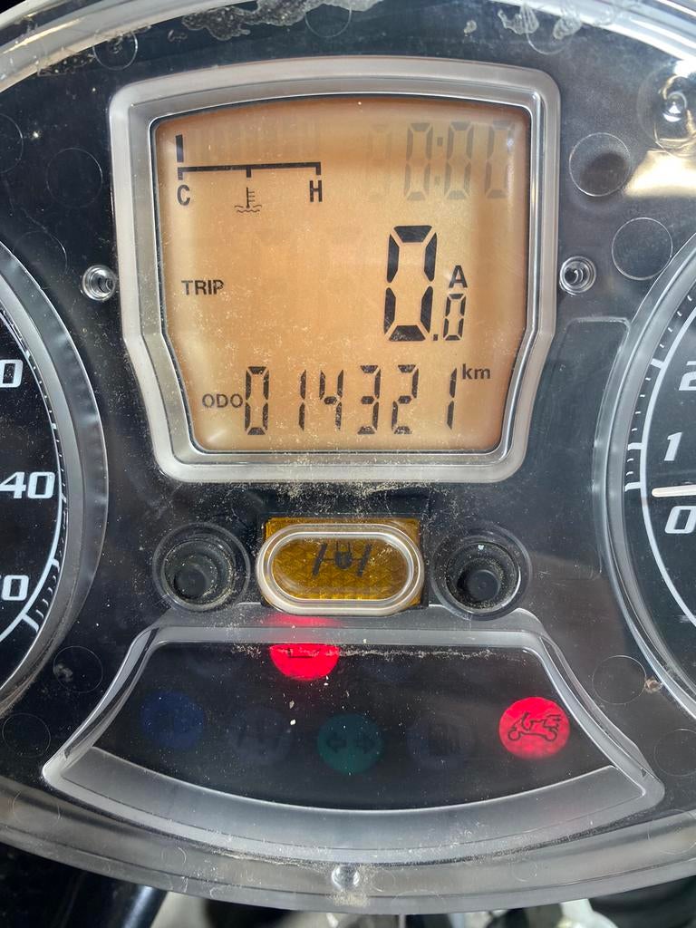 Dashboard / km teller piaggio mp3 / gilera fuoco 14321, Ophalen of Verzenden