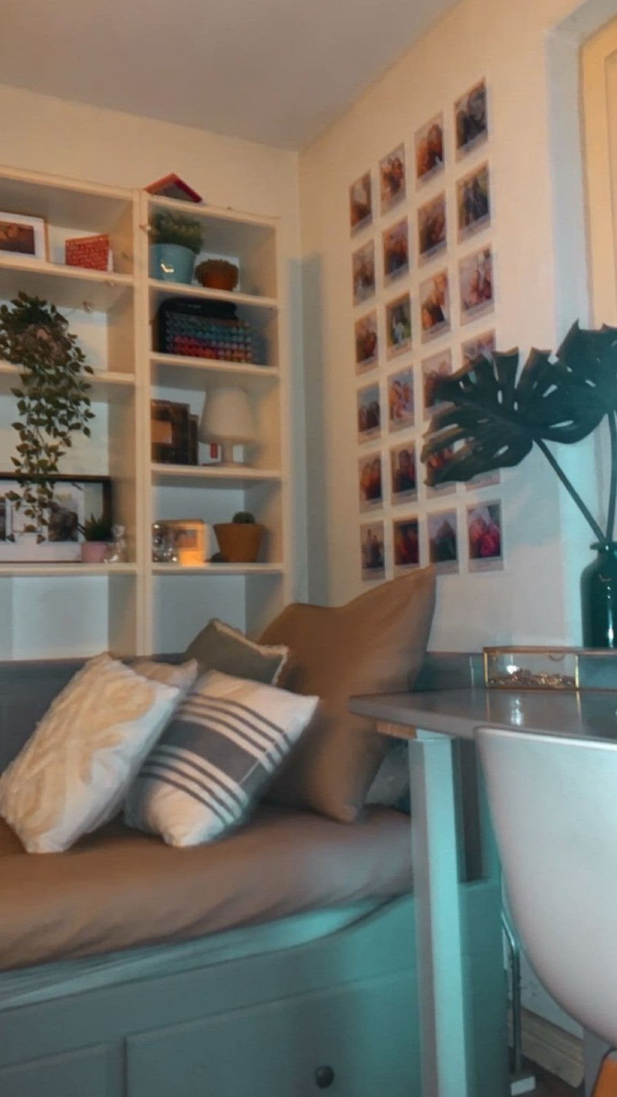 IKEA HEMNES Uitschuifbaar Bed Grijs met 3 Lades, Huis en Inrichting, Slaapkamer | Bedden, Ophalen, Verstelbaar, Eenpersoons, Zo goed als nieuw