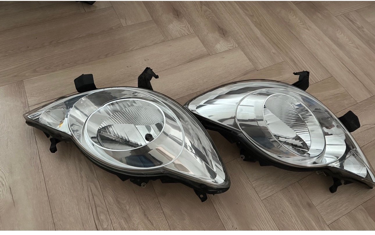 Rechts en links koplampen voor Peugeot 107, Ophalen of Verzenden, Peugeot